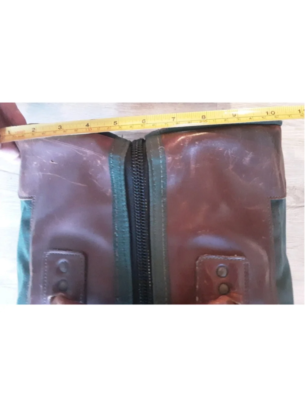ORVIS BATTENKILL-Green Canvas/Leather Double Zip & Handle Clamshell Carryall-VTG